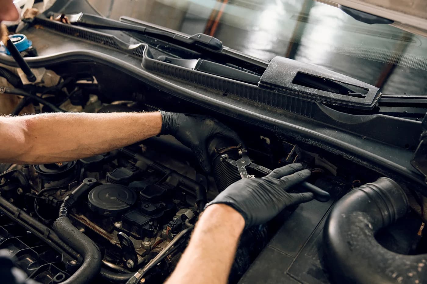 An engine assessment in the Edwardstown workshop
